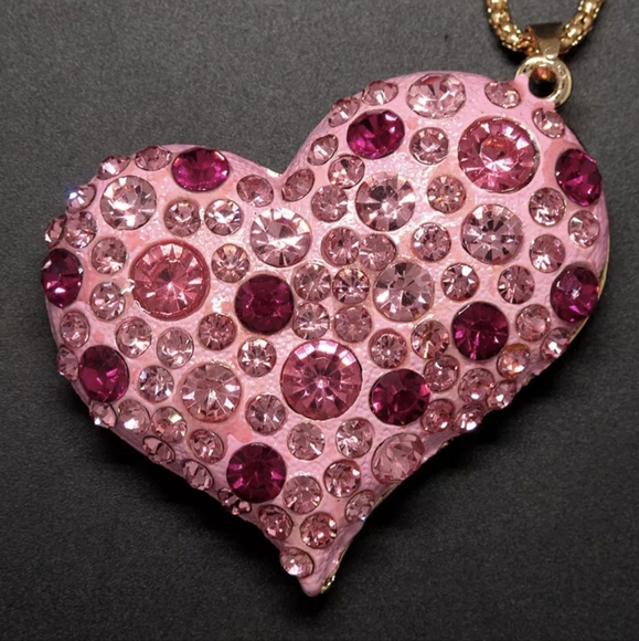 💖 Heart Bling Necklace - Picture 2 of 2